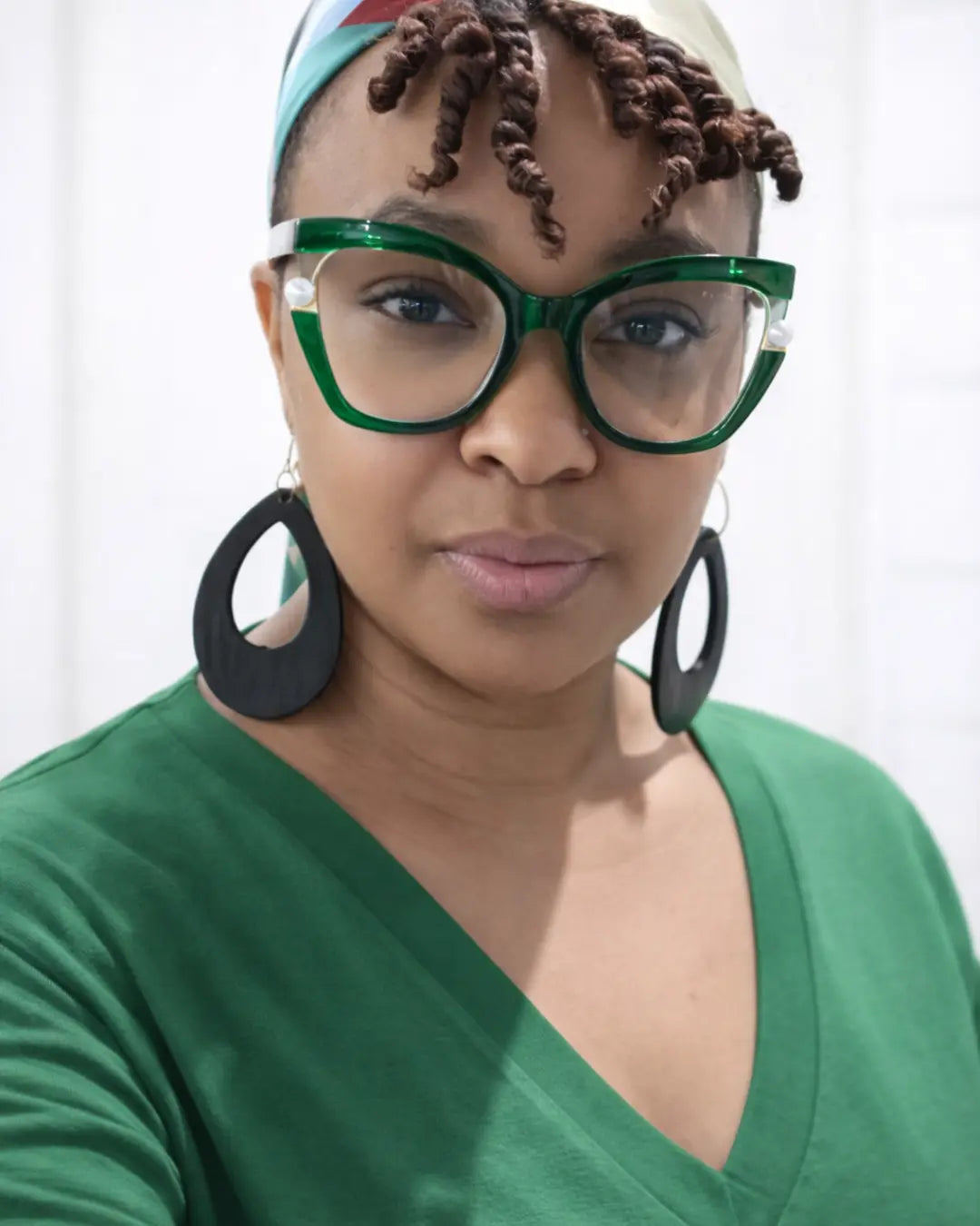 Pearl Behavior Oversized Cat-Eye Frames Shadez of Glam