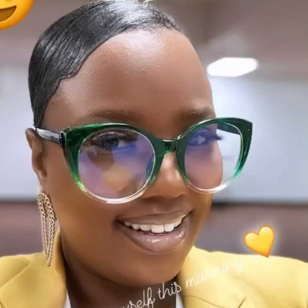 Robyn Round Glasses SOG