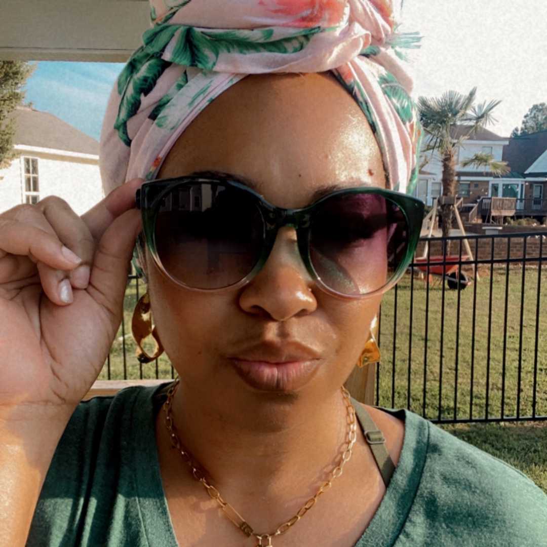 Robyn Round Glasses SOG