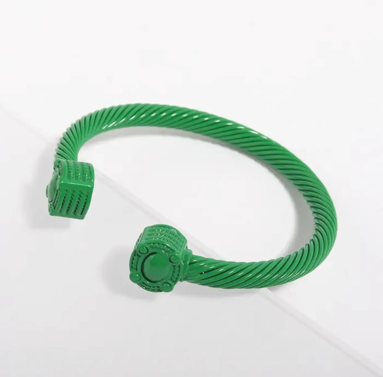 Twisted bangle GlamChasyn