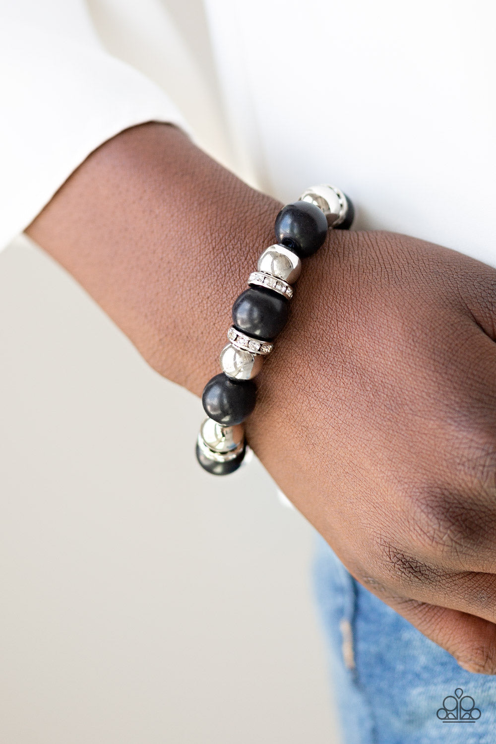 Ruling Class Radiance - Black Paparazzi Accessories