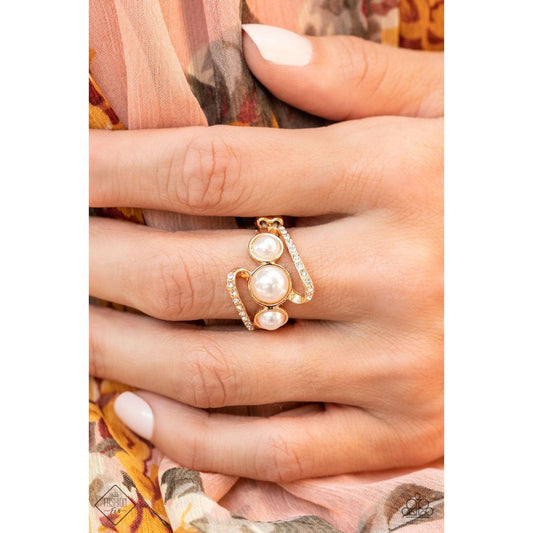 Posh Progression - Gold Paparazzi Accessories