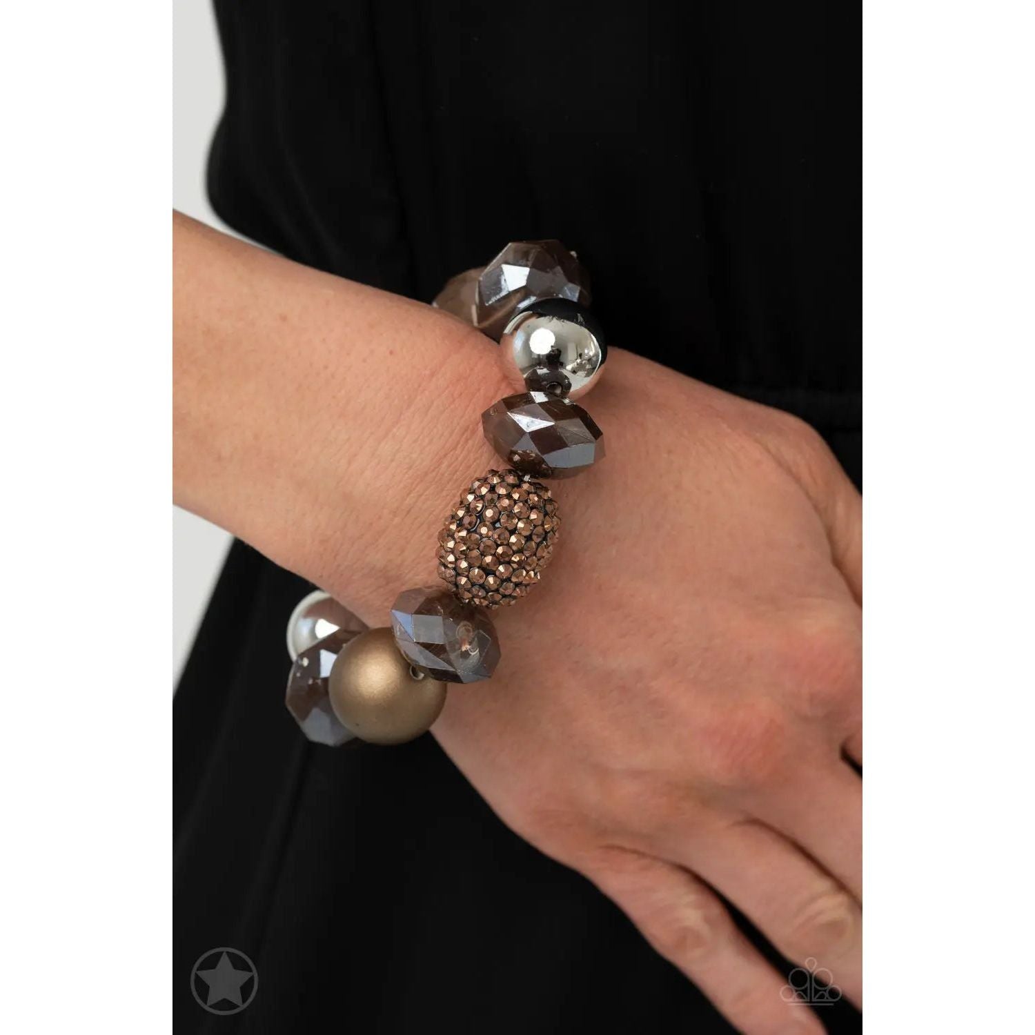 All Cozied Up Paparazzi Accessories