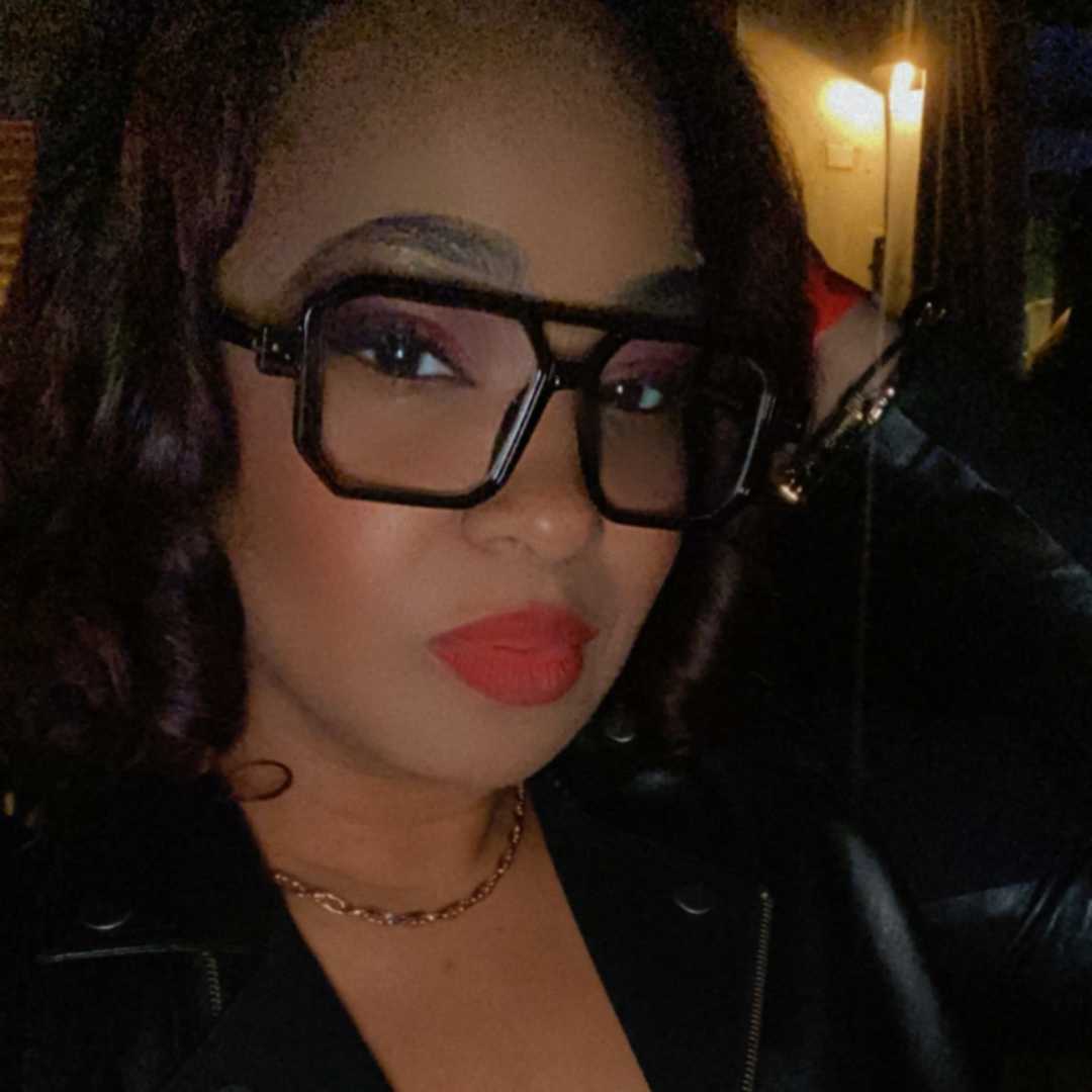Makie SOG