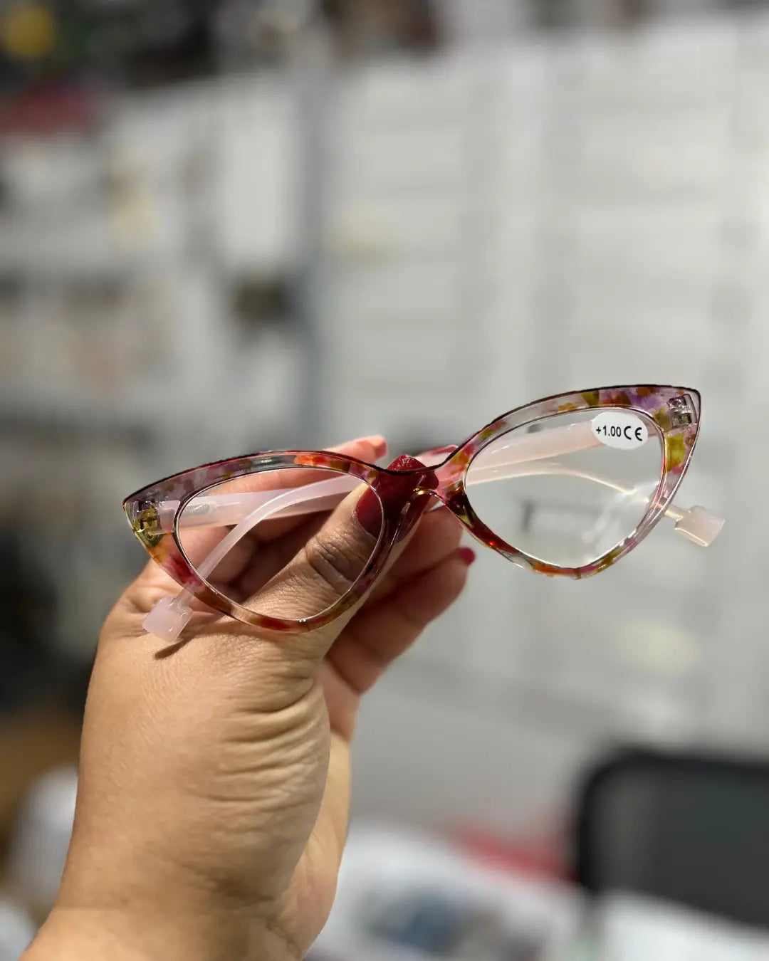 Amber Smoke Cat Eye Readers Shadez of Glam