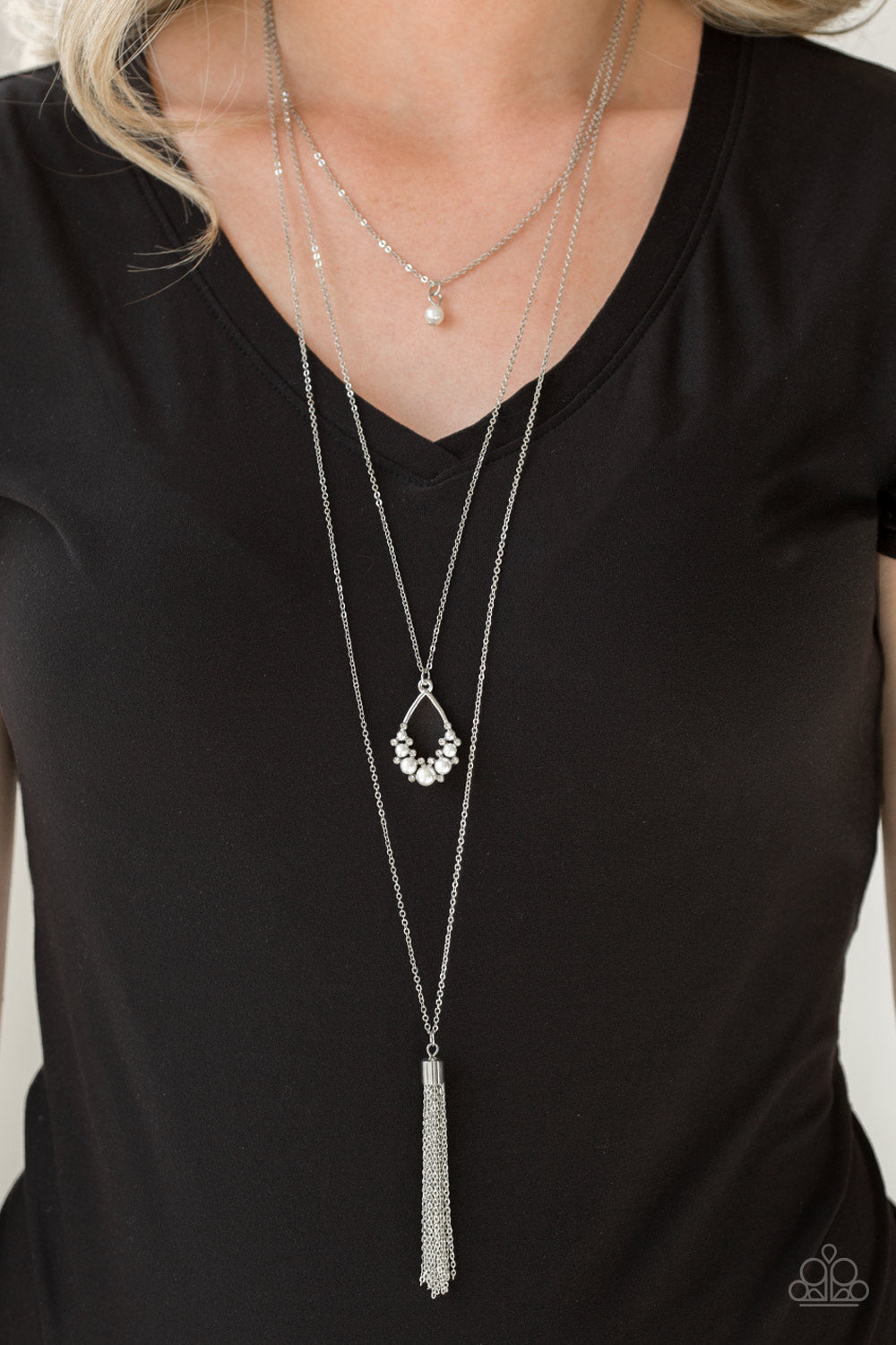 Be Fancy - White Paparazzi Accessories