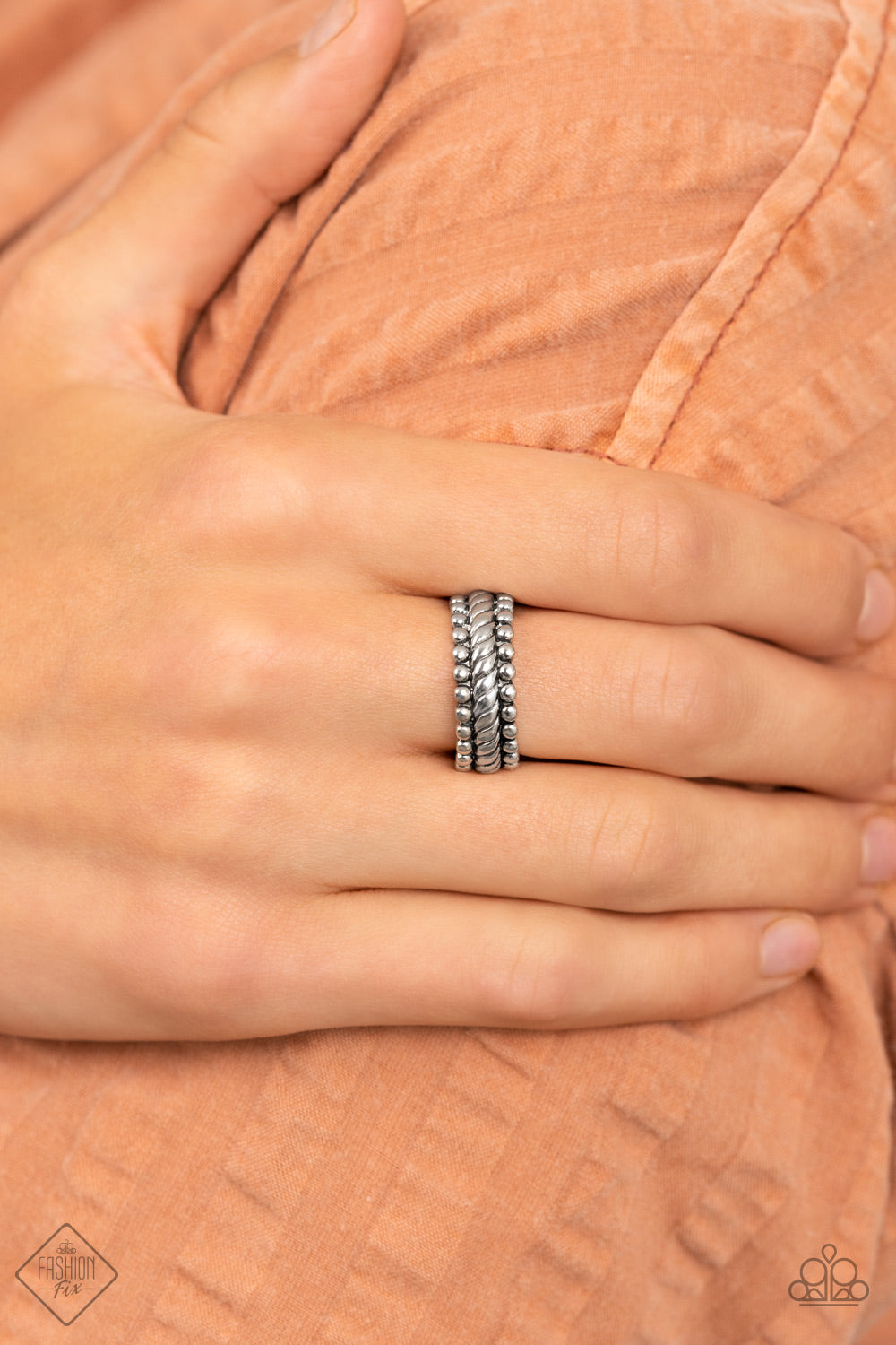 Tangible Texture - Silver Paparazzi Accessories