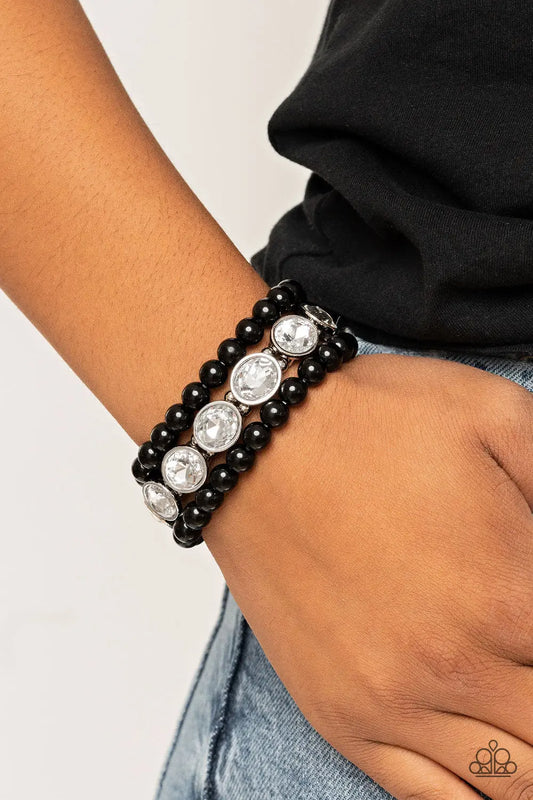 Flawlessly Flattering - Black Paparazzi Accessories